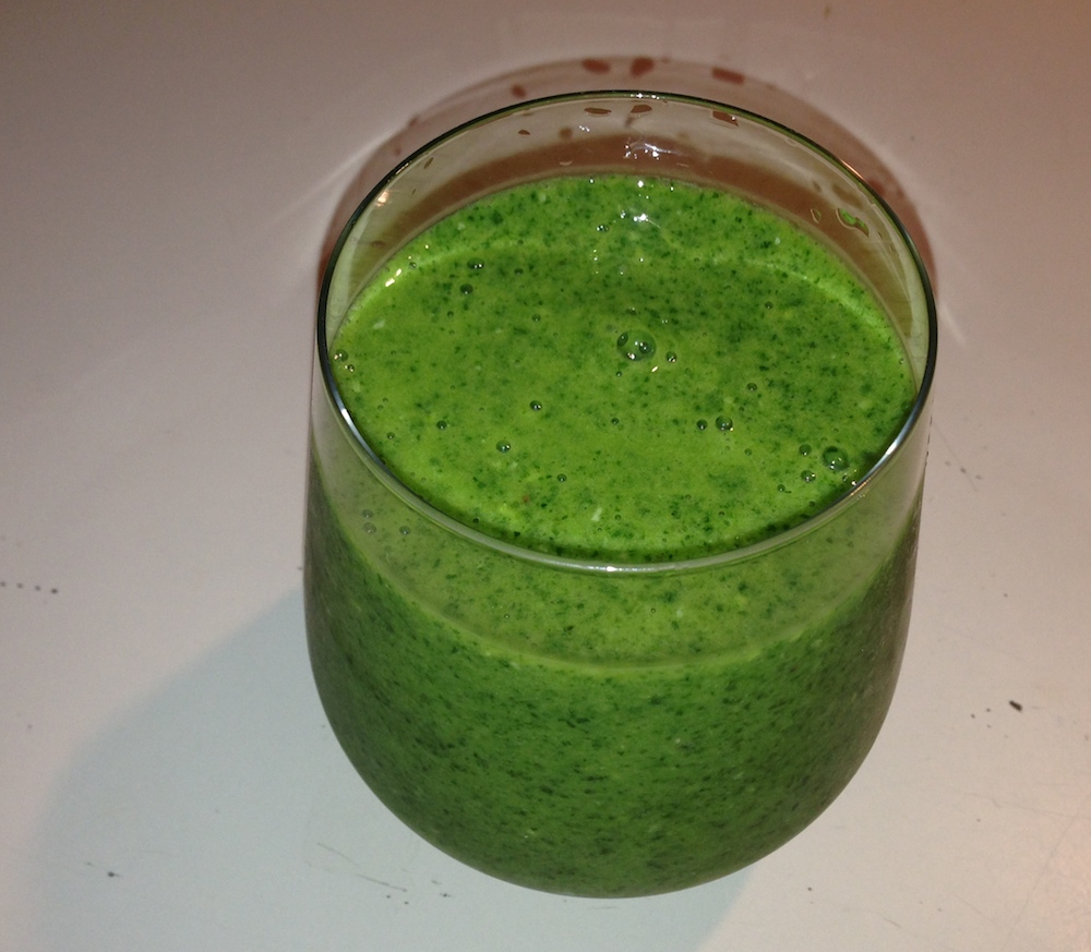 STUFF YER FACE: DIY Green Drink | Seclusiasis